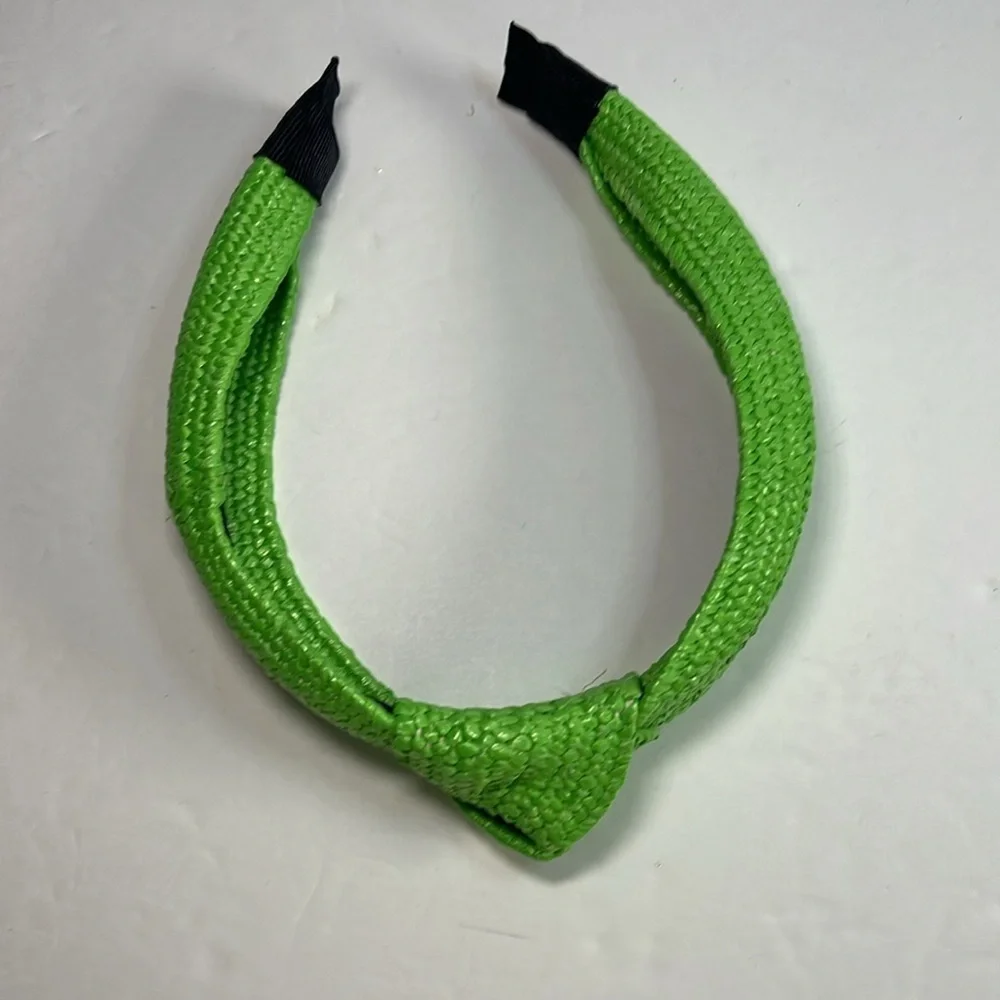 Vibrant Green Woven Headband - Perfect for Any Occasion!